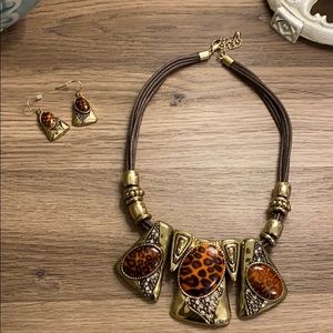Animal print necklace and earring set